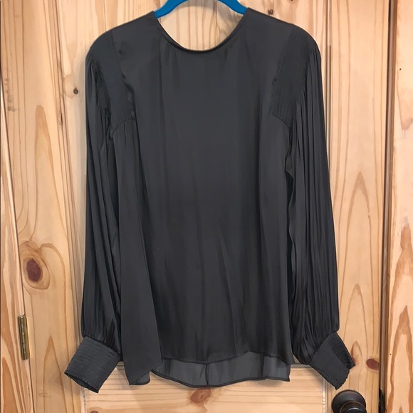Elegant Dark Green Women's Top Size Large - Picture 1 of 5